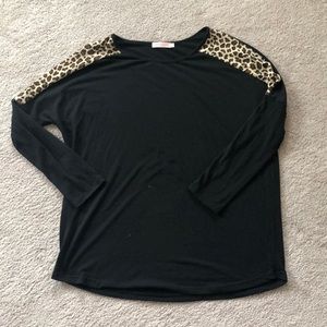 Large size black sweater!